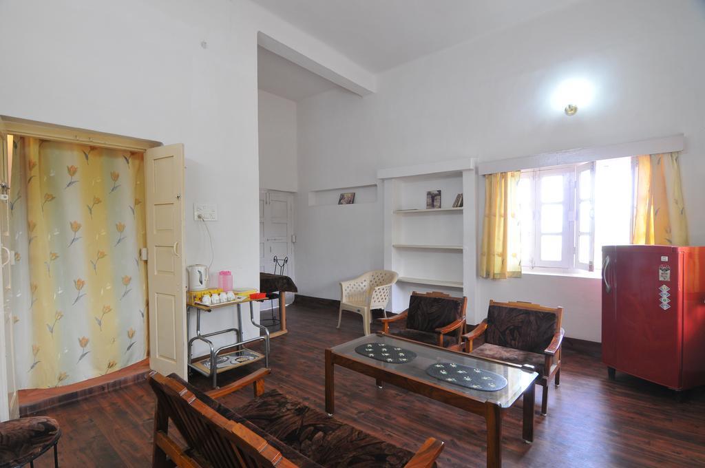 Jheelam Homestay โบปาล ภายนอก รูปภาพ